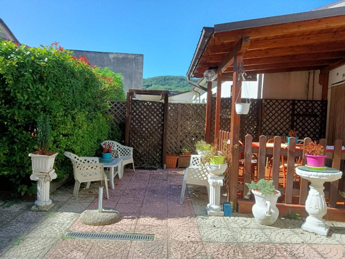 הוילה Forlì del Sannio La Casa Nel Borgo מראה חיצוני תמונה